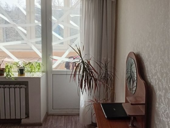 Продам 1 кімнатну квартиру! Чугуїв