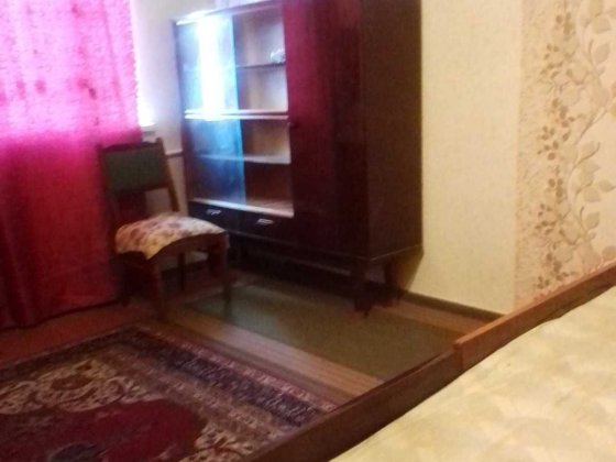 Продам 1 к кв Чугуев центр Чугуїв
