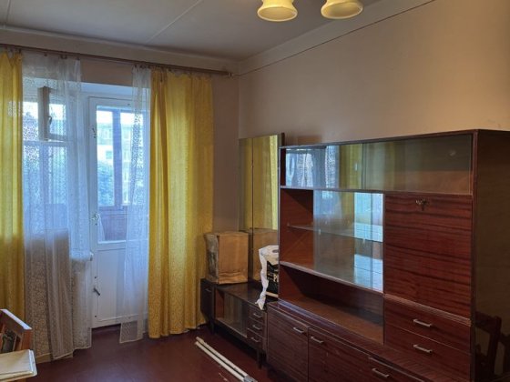 Продаж 2 кімнатноі квартири в центрі міста Шептицкий