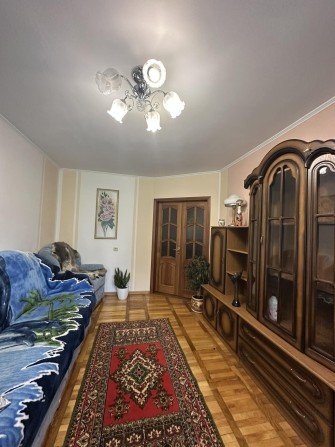 Продам затишну трикімнатну квартиру - фото 1