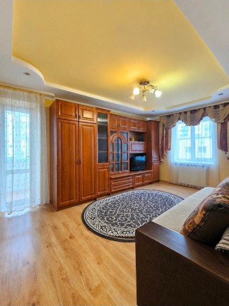 Продам 2-кімнатну квартиру, чешка,район 8-9 школи(можна по сертифікату) - фото 1