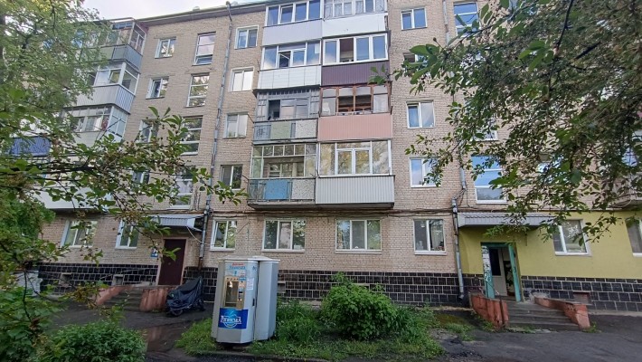 Продам 2 к квартиру і гараж, Чугуїв - фото 1