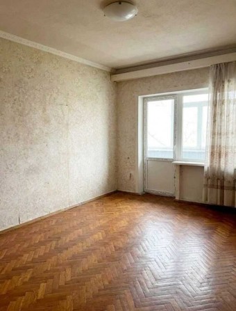 Продам 3-х комнатную квартиру в Чугуеве - фото 1