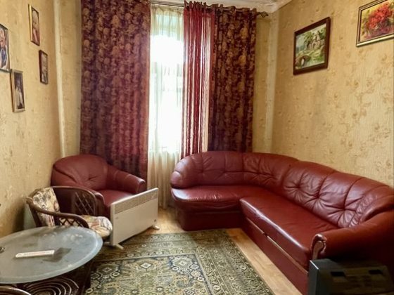 Продаж великогабаритної 2-кімнатної квартири в районі Еліт Клуб. Никополь