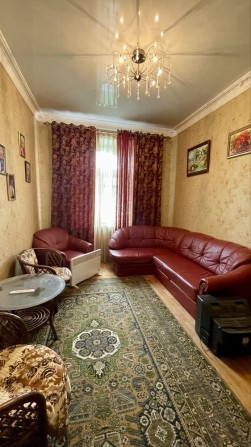 Продаж великогабаритної 2-кімнатної квартири в районі Еліт Клуб. - фото 1