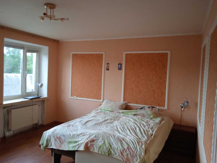 Продається 2-кімнатна квартира з ділянкою, гаражем та господарськими будівлями (м. Гайсин) - фото 1