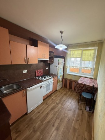 Продаж 2к  терміново, Замостя торг! - фото 1