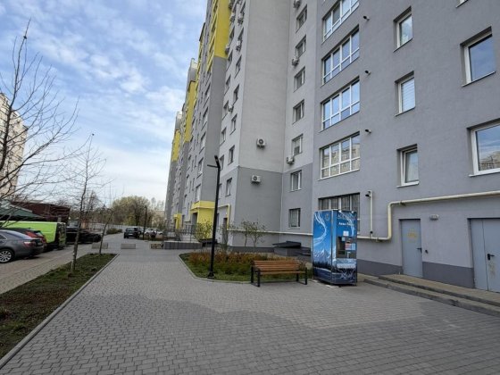Продам 1 км квартиру від Вінницябуд