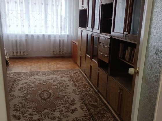 Продам 3х кімнатну квартиру 3/9п  вул. Федорова Рованці