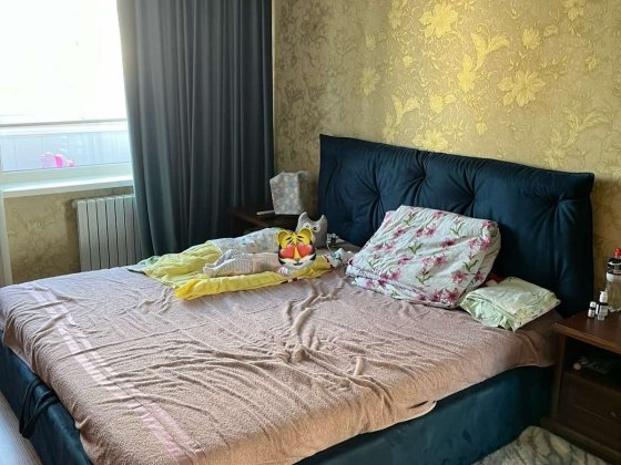 Продам квартиру 3 кімнати Слобожанське