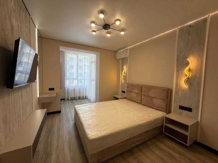 Продаж нової 3-к з дизайнерським ремонтом ЖК Дніпровська Брама 2 - фото 1