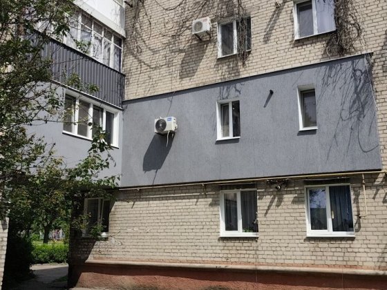 Продам 3-кімнатну квартиру. Вільногірськ
