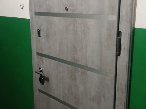 Продам двукімнатну квартиру Верхньодніпровськ