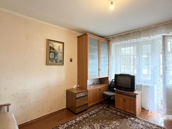 Продам 1ну кімнатну квартиру  на Витрука.