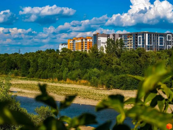 Продаж 2-кімнатної квартири в ЖК «Паркова Алея» в екозоні, поруч річка Угорники