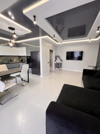 Продаж 3 - х кімнатна квартира від власника | Каскад | Європейська 3 - фото 1
