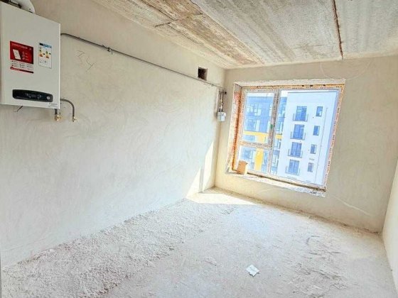 Продаю готову 2кімнатну квартиру біля МЕТРО.Газифікована 56м2 Вовчинець
