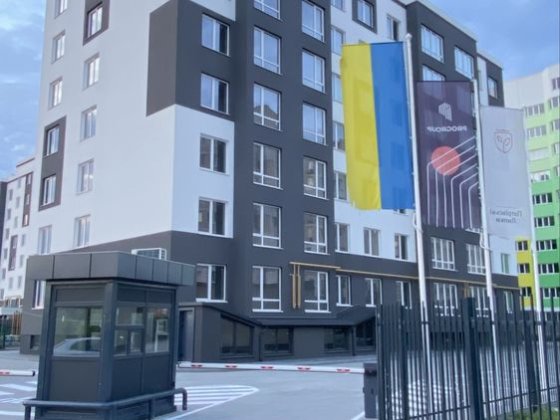 ЖК Петрівські Липки. Велика 1к з ремонтом(частковий). Можна держ програми Святопетрівське