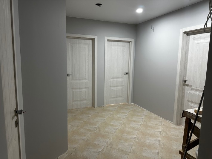 Продам,Білогородка ,поруч Київ ,2 кім,3/5пов, ремонт-безмеблів-105000$ - фото 1