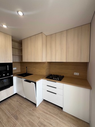1к квартира з сучасним ремонтом меблями та технікою. Газ - фото 1