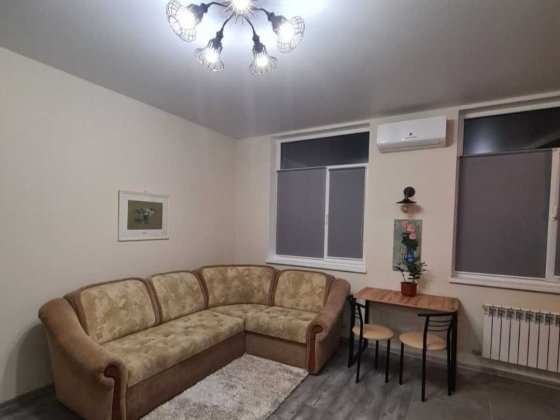 Продам квартиру. Чабани