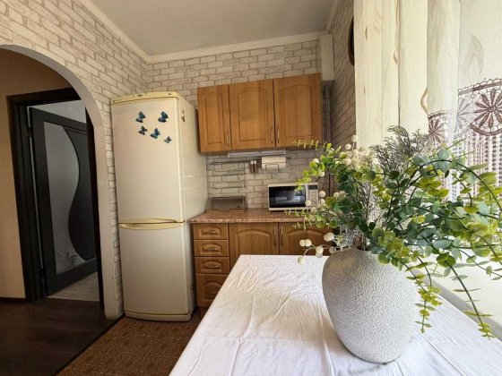 Нові  Петрівці, вул. Ватутіна! 2к з ремонтом  49500у.е.  42м2 Новые Петровцы