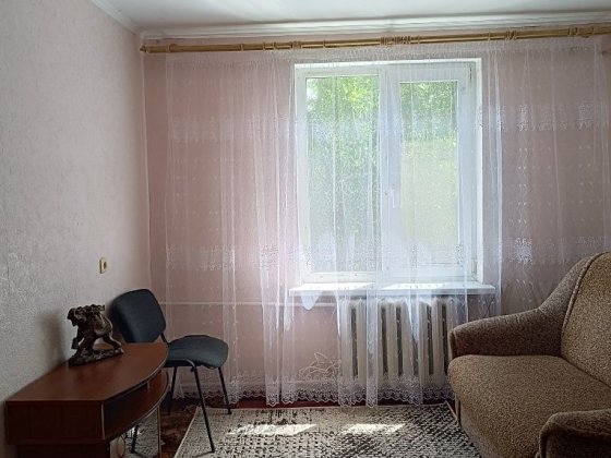 2-к квартира з індивідуальним опаленням