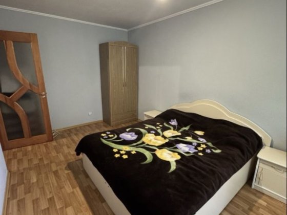 Продаж 2 кім квартири!смт Рокитне!Київська обл !Центр Рокитне