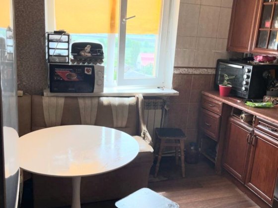 Продаж 2к квартири в центрі Бородянки