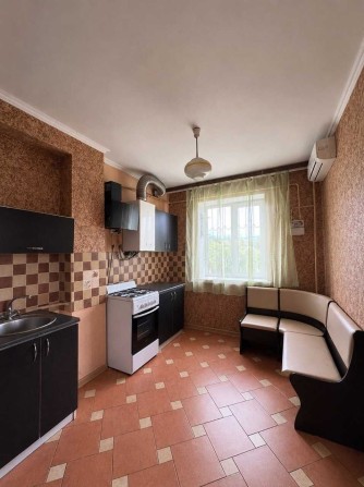 продам 2 кімнатну квартиру від власника для покупця БЕЗ КОМІСІЇ. оформлення 2 % - фото 1