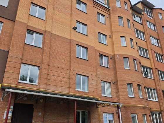 Продаж 3-кімнатної квартири з АО та ремонтом. Фурси (5 км від Білої Церкви) Фурсы