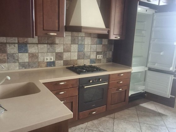 Продам 2 кімнатну ЖК "Чайки" Чайки