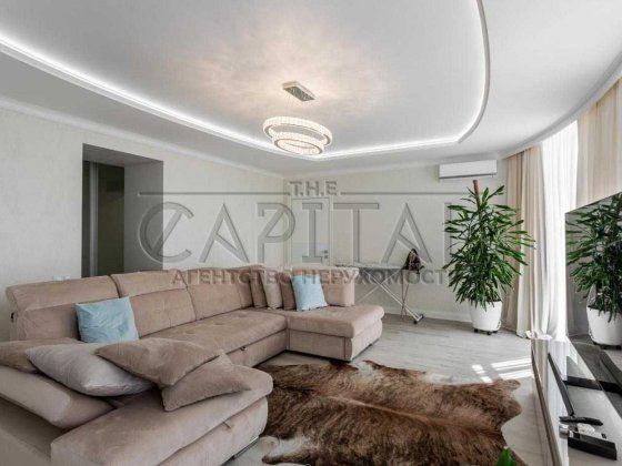Продаж / Квартира / 110 м2 / Чайки / ЖК Чайка / вул. Валерія Лобановського Чайки