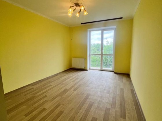 Продаж 2 кімн квартири з підвалом Сокольники