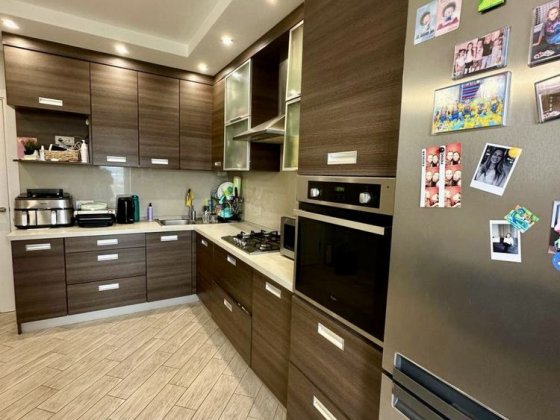 Продаж 1 кімнатної квартири 45м2 в новобудові Сихів Зубра індивідуальне  опалення Зубра