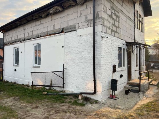 Продаж 2 кім. квартири + мансарда в Зимній Воді Зимняя Вода