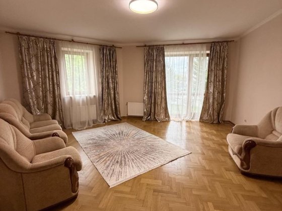 Продаж трикімнатної квартири у ЖК Сонячний край, с. Зимна Вода. Зимна Вода