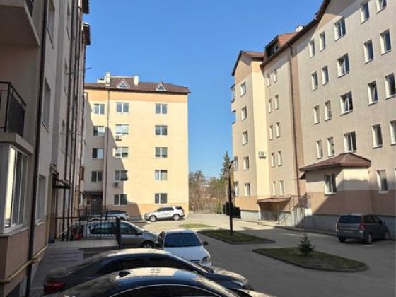 Продаж затишної мансарди в Жовкві 79 м2(вулС.Петлюри) Жолква