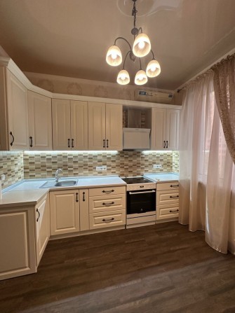 2-комн квартира 66м  Кадор 10 жемчужина на Марсельской - фото 1