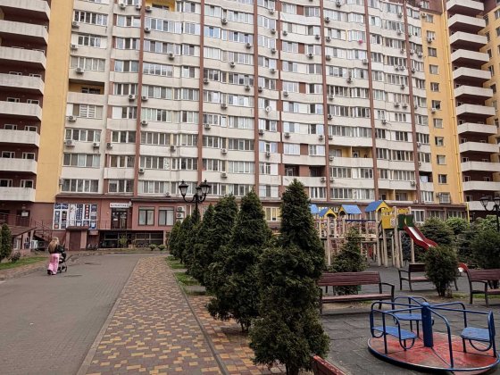 Срочно‼️ Самая низкая цена в Радужном ЖК Левитана ‼️ Квартира с ремонтом | Ваучер, Сертификаты, є-Ві Лиманка