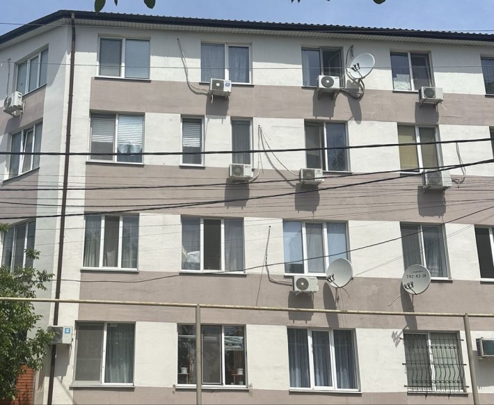 1 ком . Червоный хутор с ремонтом. - фото 1