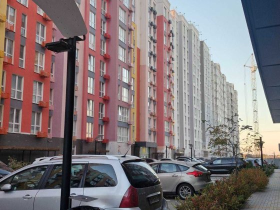 Продам 1 комнатную квартиру студию 27м² с ремонтом в ЖК Артвиль / 7 км Авангард