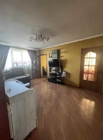 Продам 3-кімнатну квартиру у Великодолинському (326-990) - фото 1