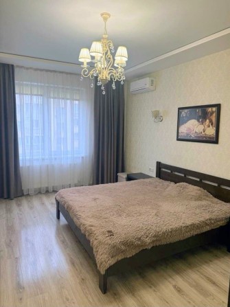 Продам 2-комнатную квартиру В ЖК Радужный - фото 1