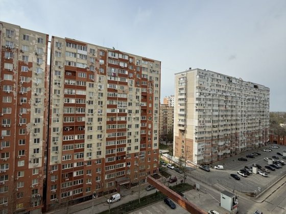Продажа 1 комн кв ЖМ Радужный Лиманка