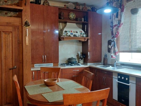 Продается 3-комнатная квартира с видом на лиман пгт.Таирова Таирово