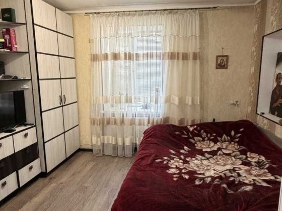 Продається  двокімнатна квартира в Чорноморці, в 5 хвилинах від моря. Лиманка