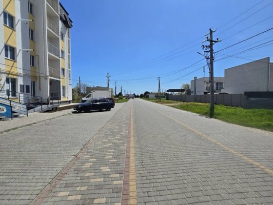 Продам в Молодежное 2 ком кв Молодіжне