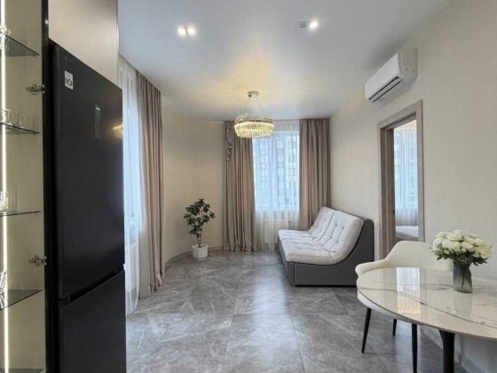 1 комн квартира с евроремонтом ЖК Таировские сады 44м2-70000у.е Лиманка
