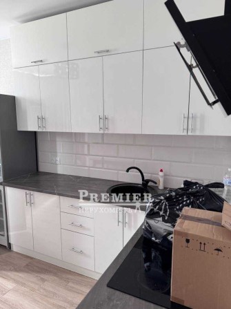 1-комнатная квартира 38 м2 в ЖК Акварель /5 этаж/ 52 000 $ - фото 1
